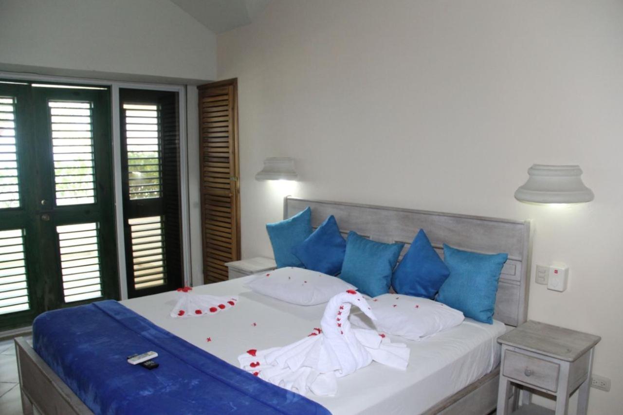 Hoteles Josefina 라스테레나스 외부 사진