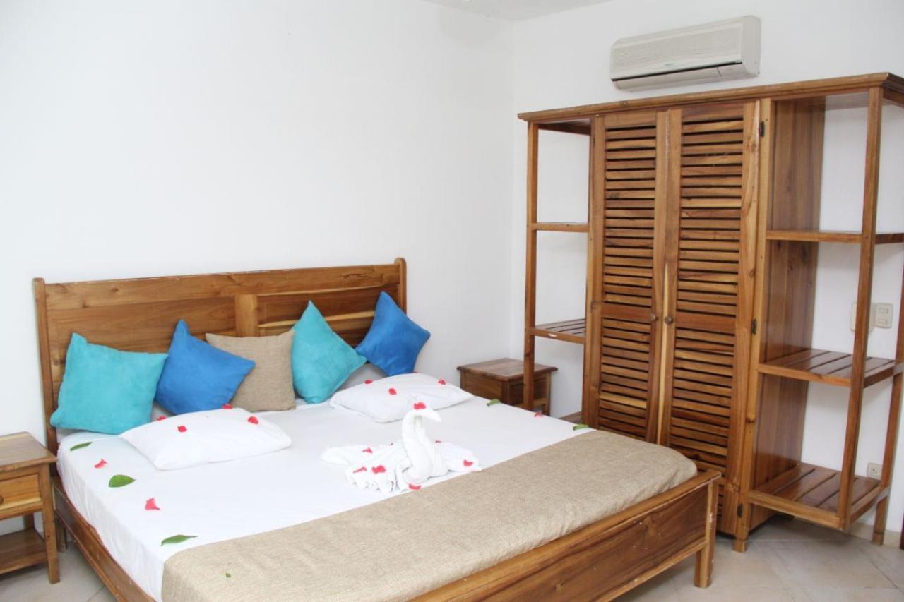 Hoteles Josefina 라스테레나스 외부 사진